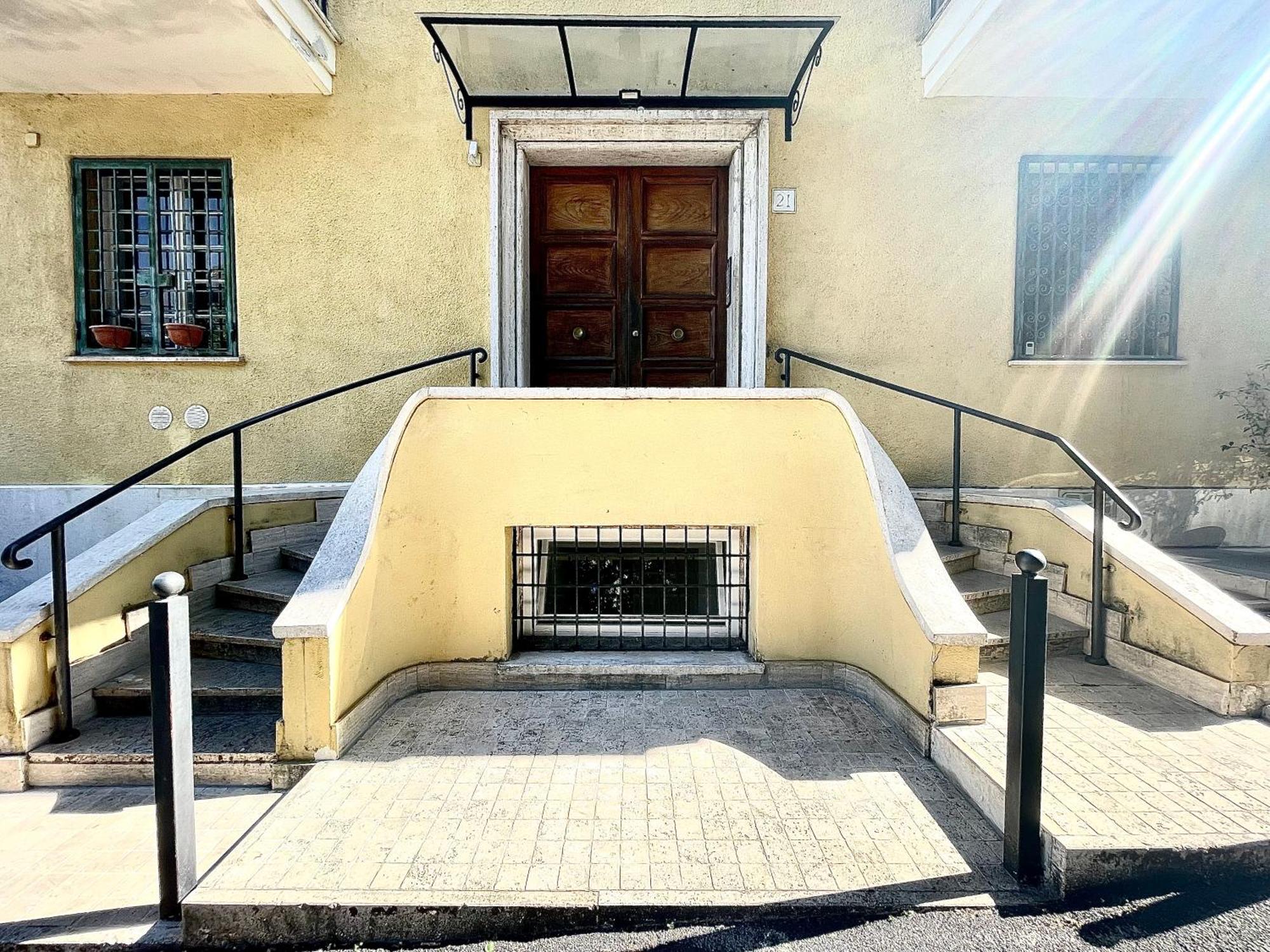 Vatican Home Holidays Rome Exterior photo